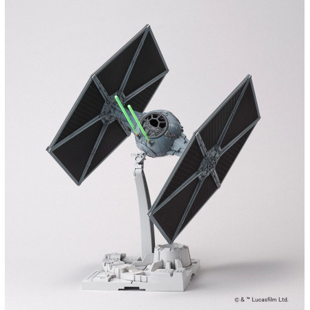 TIE FIGHTER 1/72 REVELL 1
