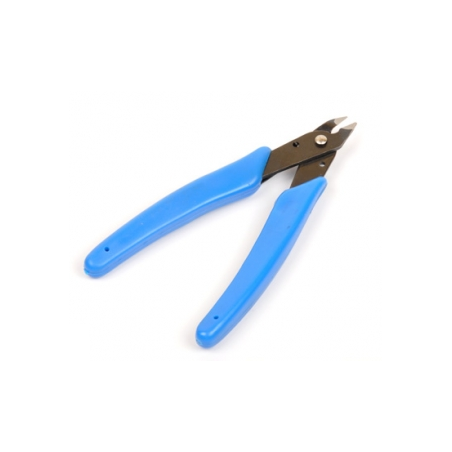 PINCES COUPANTES PRO ITALERI 1