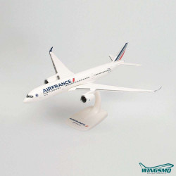 AIRBUS A350-900 AIR FRANCE SNAP FIT  1/200 HERPA