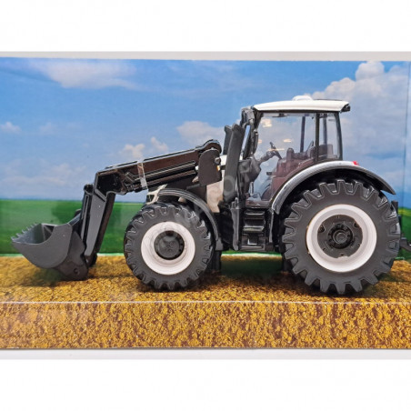 TRACTEUR VALTRA AVEC CHARGEUSE - TRACTEUR A FRICTION 1/43 BURAGO