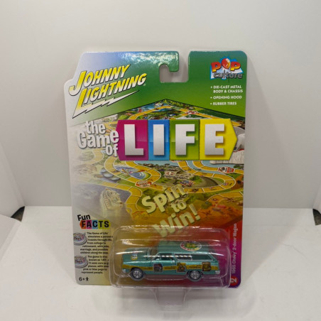 CHEVY 2-DOOR WAGON 1965 1/64 JOHNNY LIGHTNING 1