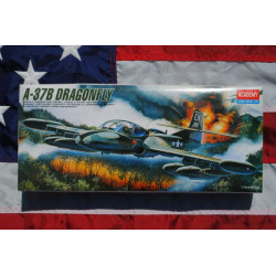 A-37B DRAGONFLY 1/72 ACADEMY