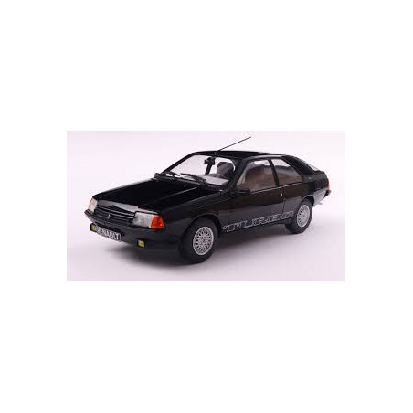 RENAULT FUEGO TURBO 1980 1/18 SOLIDO