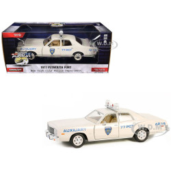 PLYMOUTH FURY 1977 NEW YORK POLICE DEPARTEMENT NYPD 1/24 GREENLIGHT
