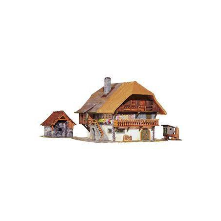 1/87 FALLER FERME DE LA FORET NOIRE