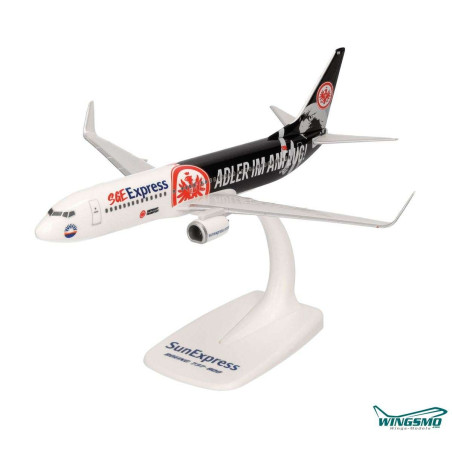 BOEING 737-800 SUN EXPRESS EINTRACT FRANKFURT SNAP FIT  1/200 HERPA