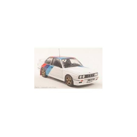 BMW M3 E30 1989 1/24 WHITEBOX