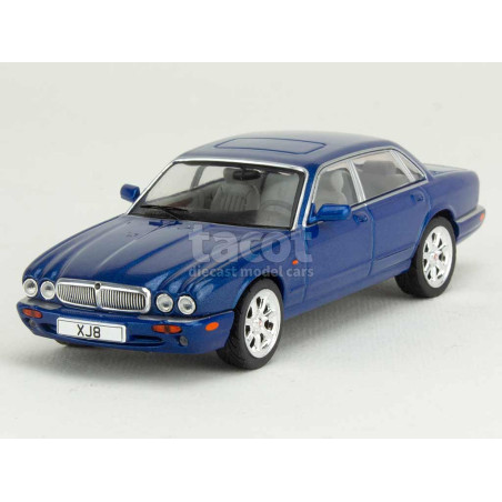 JAGUAR XJ8 X308 1998 1/43 IXO