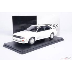 AUDI QUATTRO 1981 1/24 WHITEBOX