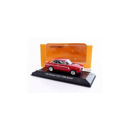 ALFA ROMEO GTA 1300 JUNIOR 1968 1/43 MAXICHAMPS