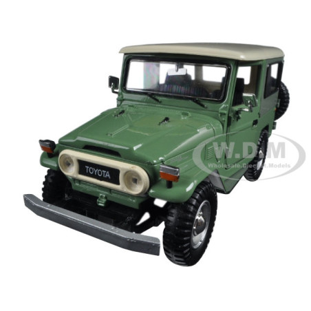 TOYOTA FJ40 1/24 MOTORMAX