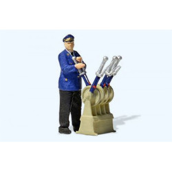 1/87 PREISER OUVRIER POSTE D'AIGUILLAGE