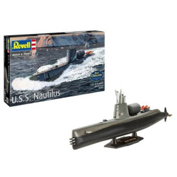 U.S.S NAUTILUS 1/305 REVELL