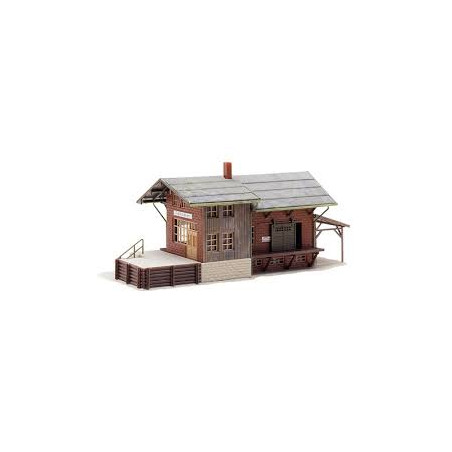 1/87 FALLER GARE DE MARCHANDISES