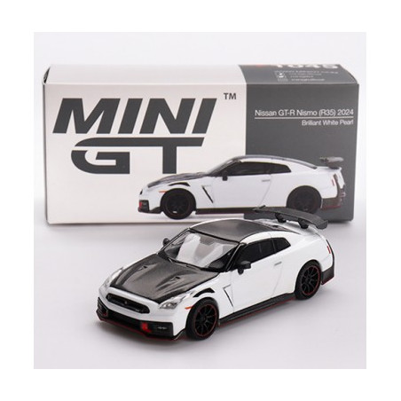NISSAN GTR R35 NISMO 2024 1/64 MINI GT