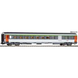 1/87 PIKO VOITURE CORAIL 2EME CLASSE FOURGON SNCF