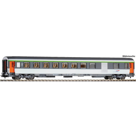 1/87 PIKO VOITURE CORAIL 2EME CLASSE FOURGON SNCF