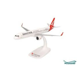 AIRBUS A321XLR QANTAS SNAP FIT 1/200 HERPA