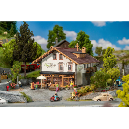 1/87 FALLER MAISON DES ALPES AVEC CAFE