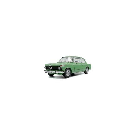 BMW 1602 1971 1/18 SOLIDO