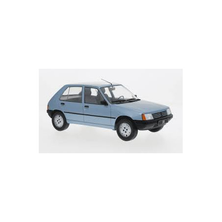 PEUGEOT 205 1984 1/18 MODELCARGROUP