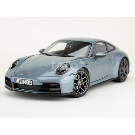 PORSCHE 911 CARRERA 2025 1/18 NOREV