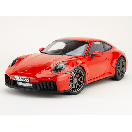 PORSCHE 911 CARRERA 4 GTS 2025 1/18 NOREV