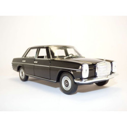 MERCEDES BENZ 220 1/24 WELLY