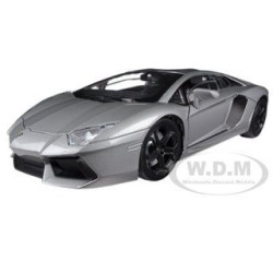 LAMBORGHINI AVENTADOR LP700-4 1/18 MOTORMAX