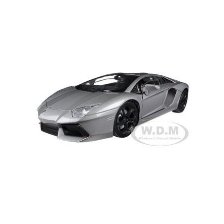LAMBORGHINI AVENTADOR LP700-4 1/18 MOTORMAX