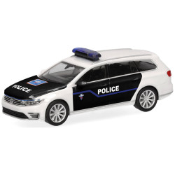 1/87 HERPA VW PASSAT VARIANT GTE POLICE DE PARIS