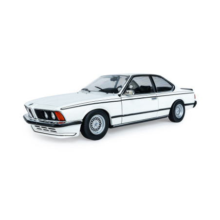 HARTGE 635 CSI E24 1984 1/18 SOLIDO