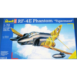 RF-4E PHANTOM 1/72 REVELL