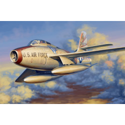 F-84F THUNDERSTREAK1/48 HOBBY BOSS
