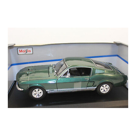 FORD MUSTANG GTA FASTBACK 1967 1/18 MAISTO