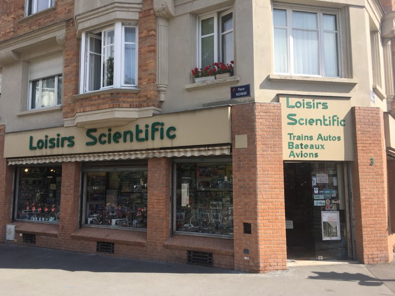 Magasin Loisirs Scientific Lille